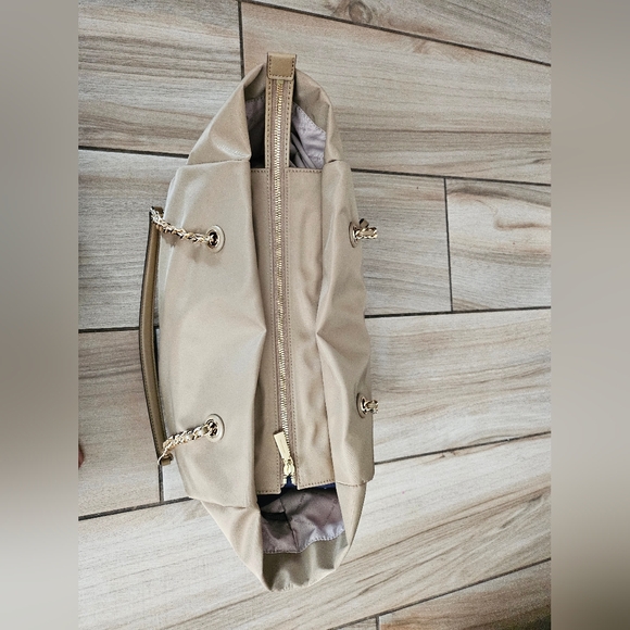 Michael Kors Gorgia Large Nylon  Beige Tote with Gold Accents Bag. - Picture 14 of 16